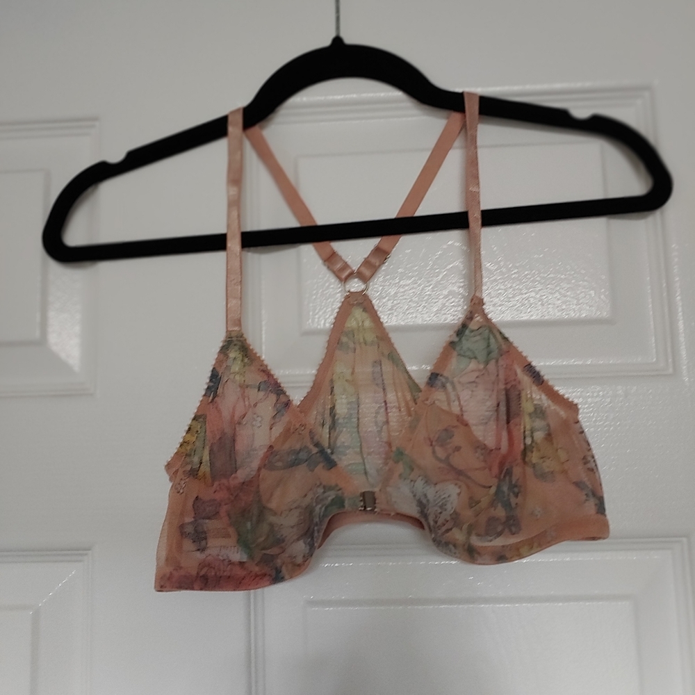 UNDERPROTECTION Melina Triangle Bra